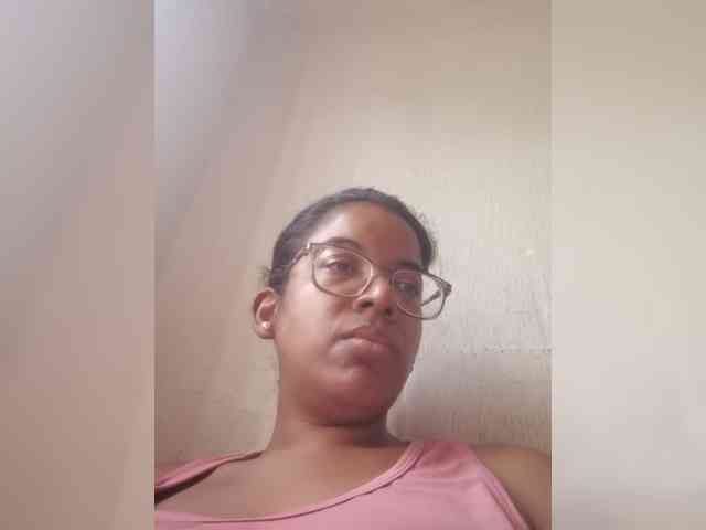 IndianBeaut webcam
