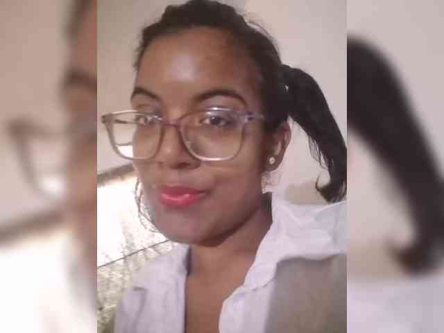 IndianBeaut webcam
