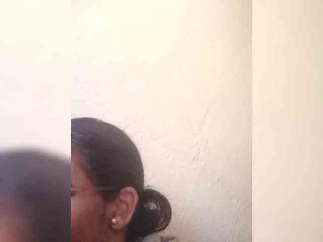 IndianBeaut webcam