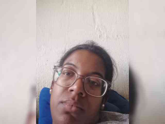 IndianBeaut webcam