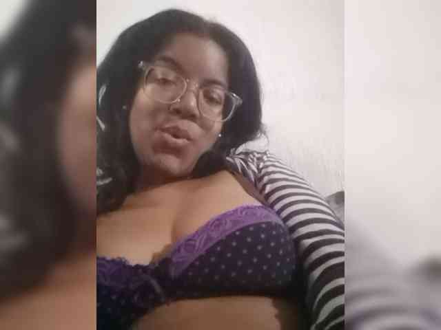 IndianBeaut webcam