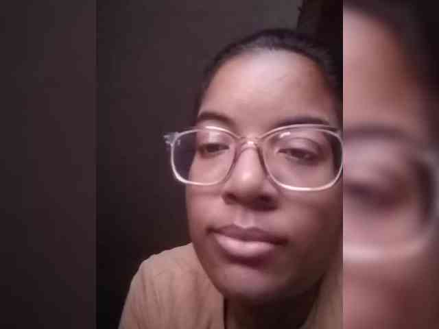IndianBeaut webcam