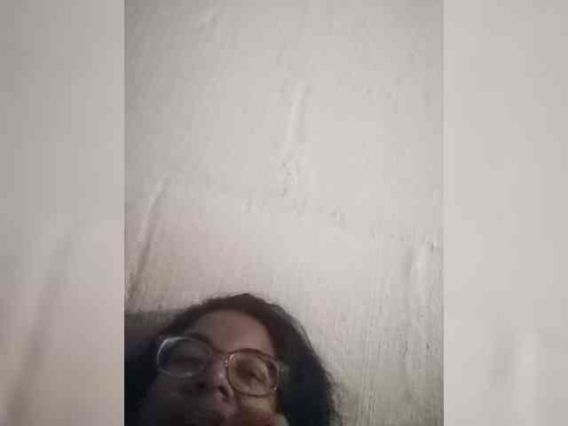 Modèle: IndianBeaut