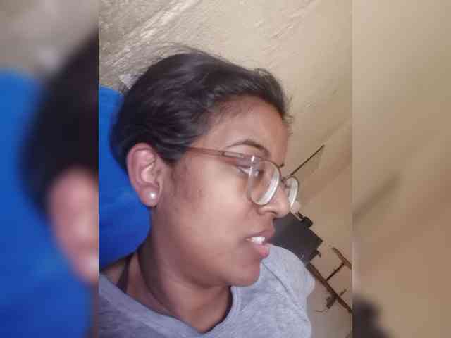 IndianBeaut webcam