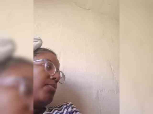 IndianBeaut webcam