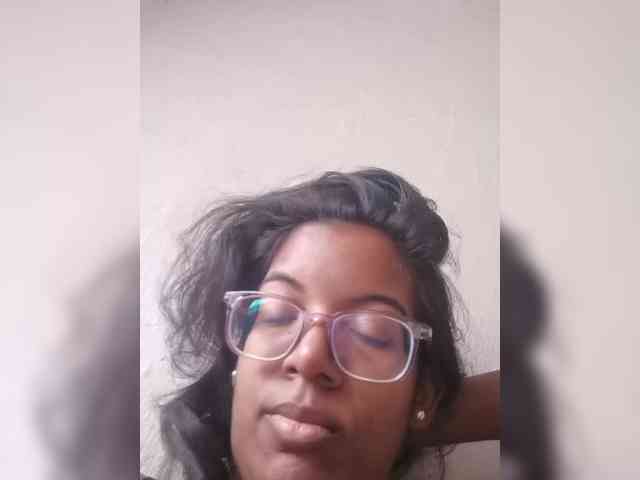 IndianBeaut webcam