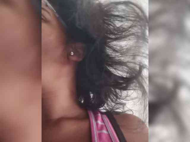 IndianBeaut webcam