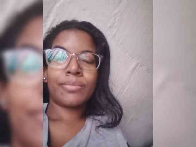 IndianBeaut webcam