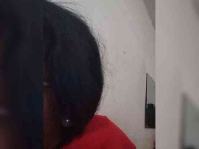 Model: IndianBeaut