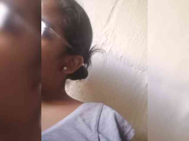 IndianBeaut webcam