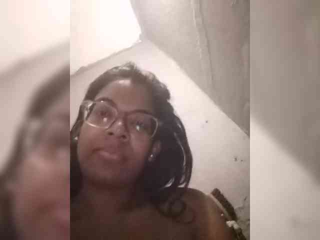 IndianBeaut webcam