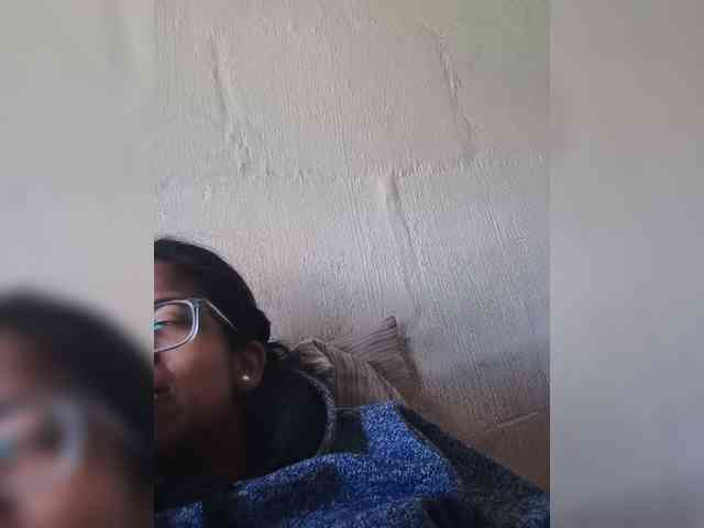 Model: IndianBeaut