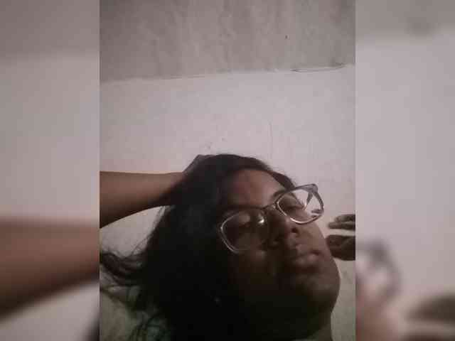 IndianBeaut webcam