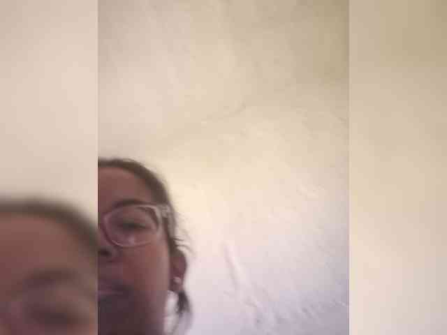 IndianBeaut webcam
