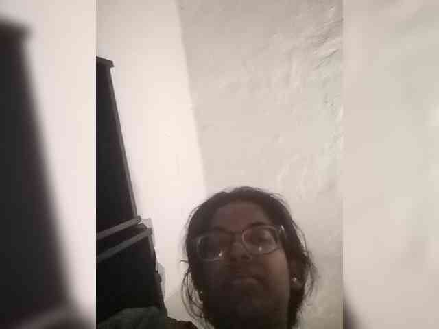 IndianBeaut webcam