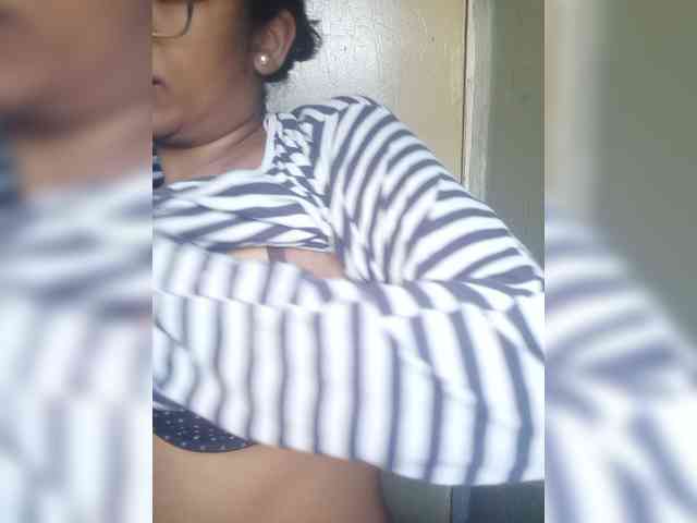 IndianBeaut webcam