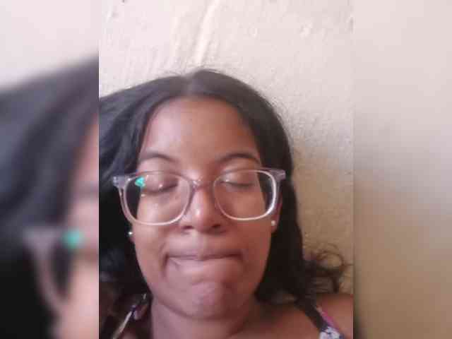 IndianBeaut webcam