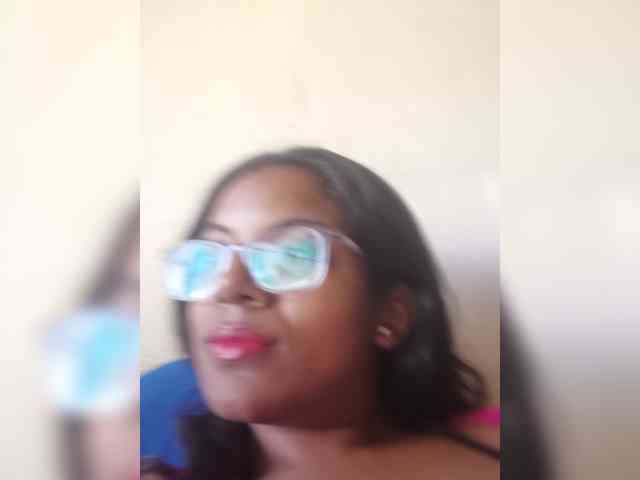 IndianBeaut webcam