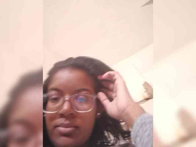 IndianBeaut webcam