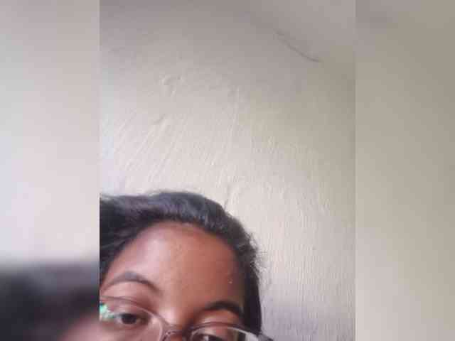 IndianBeaut webcam