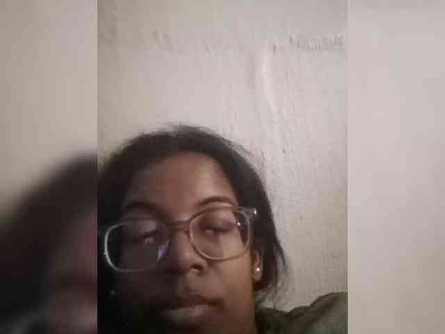 IndianBeaut webcam