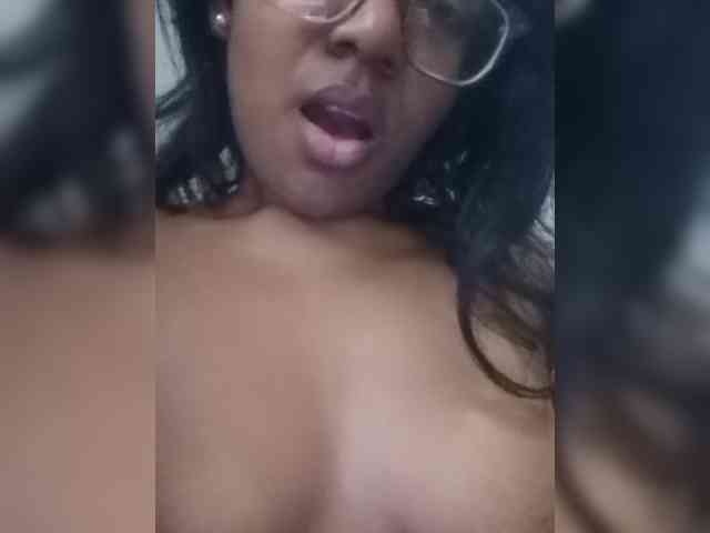 IndianBeaut webcam