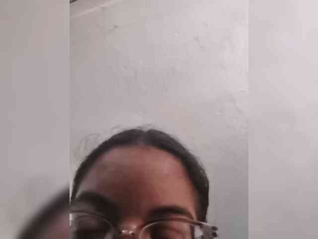 IndianBeaut webcam