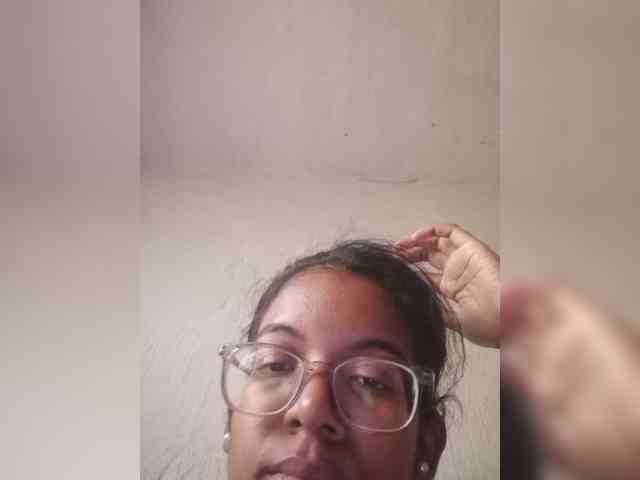 IndianBeaut webcam