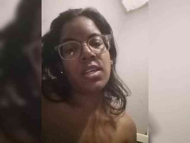IndianBeaut webcam
