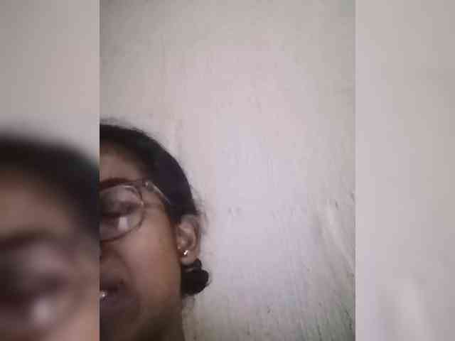 IndianBeaut webcam