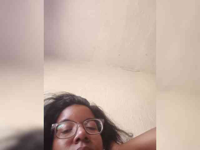 IndianBeaut webcam