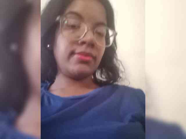 IndianBeaut webcam