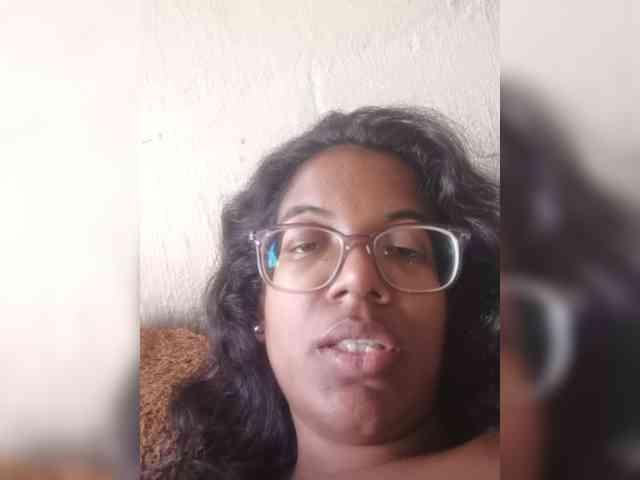 IndianBeaut webcam