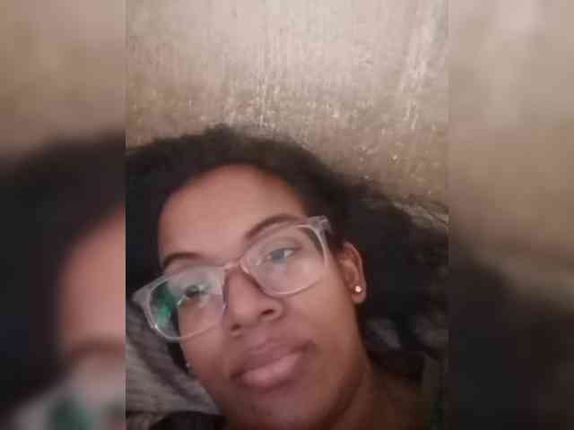 IndianBeaut webcam