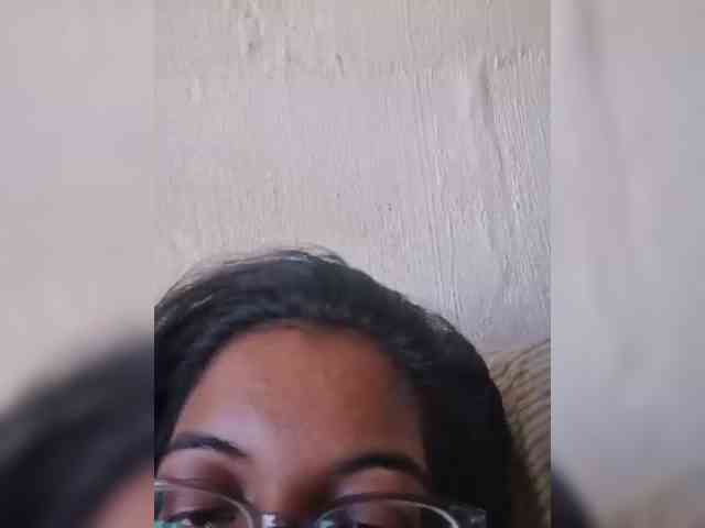 IndianBeaut webcam
