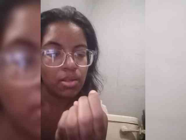 IndianBeaut webcam