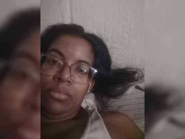 IndianBeaut webcam