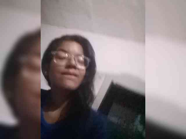 IndianBeaut webcam