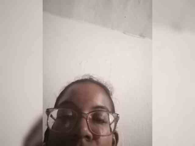 IndianBeaut webcam
