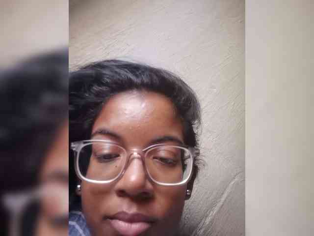 IndianBeaut webcam