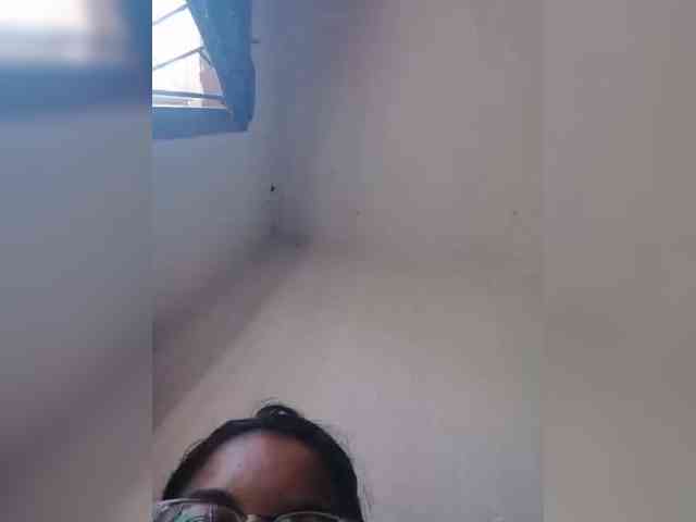 IndianBeaut webcam