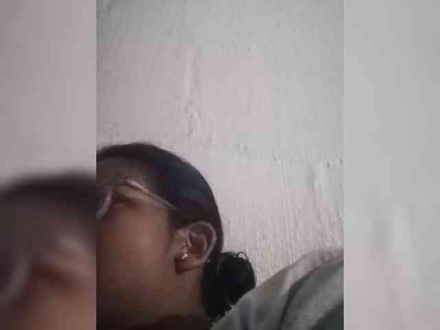 IndianBeaut webcam