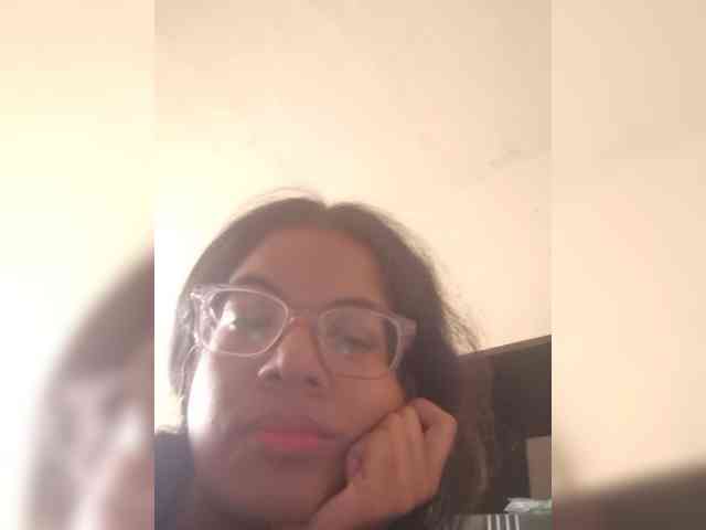 IndianBeaut webcam