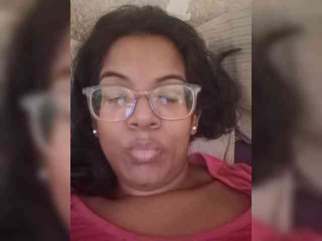 IndianBeaut webcam