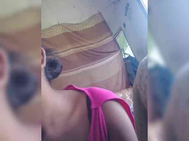 IndianBeaut webcam