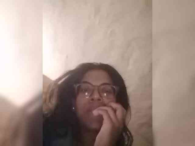 IndianBeaut webcam