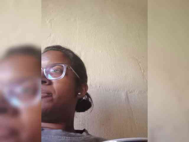 IndianBeaut webcam