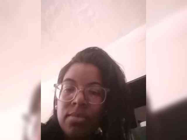 IndianBeaut webcam