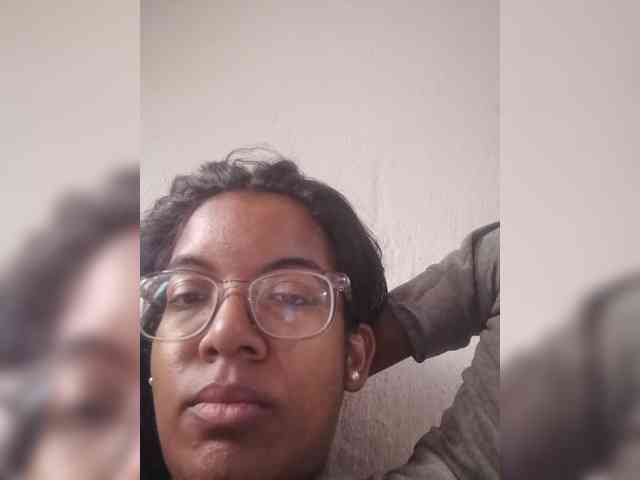 IndianBeaut webcam