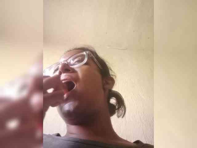 IndianBeaut webcam